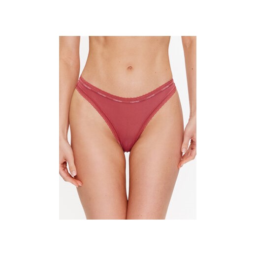 Calvin Klein Underwear Stringi 000QD3763E Różowy ze sklepu MODIVO w kategorii Majtki damskie - zdjęcie 168535261
