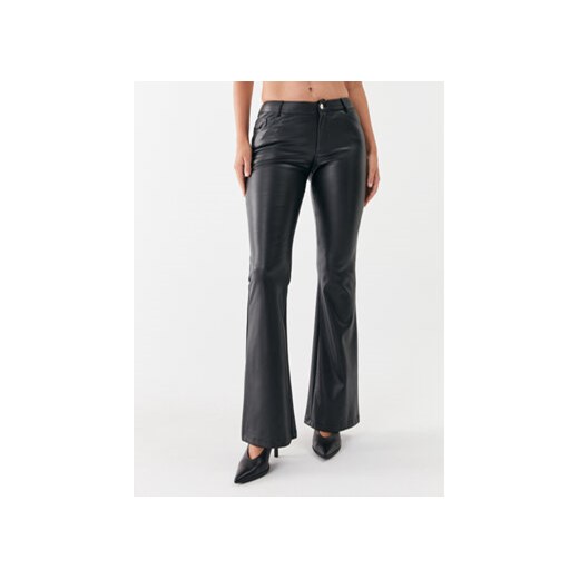 Liu Jo Spodnie skórzane MF3039 E0624 Czarny Regular Fit ze sklepu MODIVO w kategorii Spodnie damskie - zdjęcie 168535802