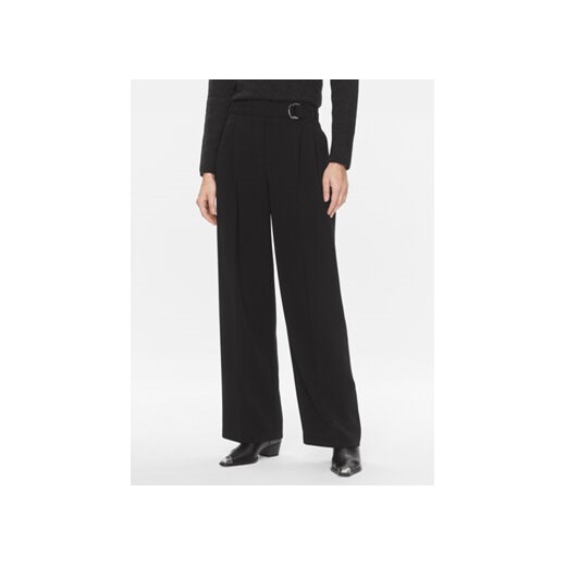 Boss Spodnie materiałowe Tapiana 50479405 Czarny Relaxed Fit ze sklepu MODIVO w kategorii Spodnie damskie - zdjęcie 168542153