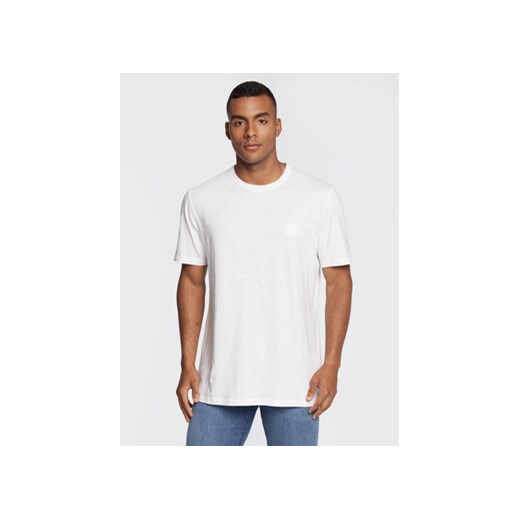 Boss T-Shirt Tegood 50478771 Biały Regular Fit ze sklepu MODIVO w kategorii T-shirty męskie - zdjęcie 168542741