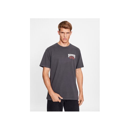 DC T-Shirt Defiant Tees ADYZT05309 Czarny Regular Fit ze sklepu MODIVO w kategorii T-shirty męskie - zdjęcie 168548343