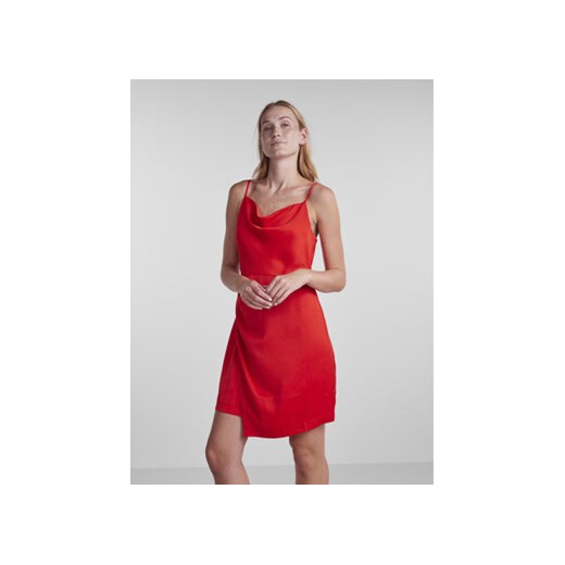 YAS Sukienka koktajlowa Dotteadrape 26028266 Czerwony Slim Fit ze sklepu MODIVO w kategorii Sukienki - zdjęcie 168549490