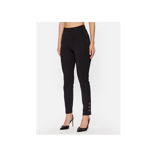 Guess Spodnie materiałowe Claudia W3YB04 KBJP2 Czarny Slim Fit ze sklepu MODIVO w kategorii Spodnie damskie - zdjęcie 168553230