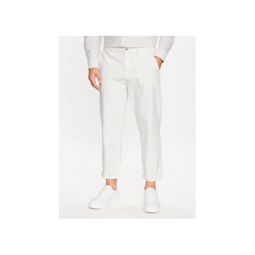 Casual Friday Spodnie materiałowe 20504628 Écru Regular Fit ze sklepu MODIVO w kategorii Spodnie męskie - zdjęcie 168555541