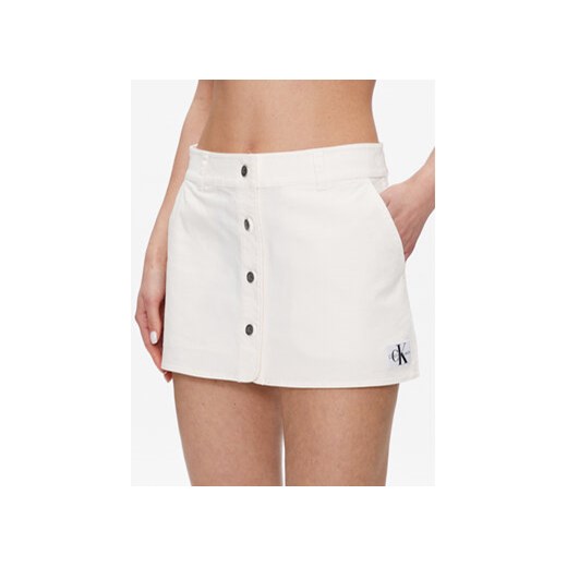 Calvin Klein Jeans Spódnica mini J20J220797 Biały Regular Fit ze sklepu MODIVO w kategorii Spódnice - zdjęcie 168557560