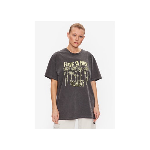 BDG Urban Outfitters T-Shirt 76471812 Czarny Regular Fit ze sklepu MODIVO w kategorii Bluzki damskie - zdjęcie 168562794