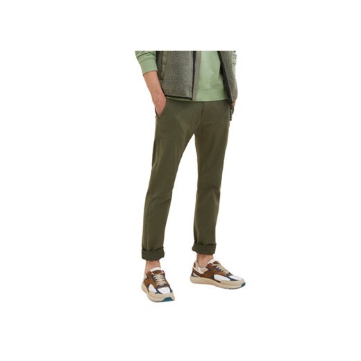 Tom Tailor Spodnie materiałowe 1033877 Zielony Regular Fit ze sklepu MODIVO w kategorii Spodnie męskie - zdjęcie 168576911