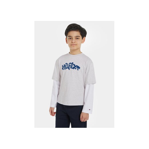 Tommy Hilfiger T-Shirt KB0KB08545 Szary Regular Fit ze sklepu MODIVO w kategorii T-shirty chłopięce - zdjęcie 168580743