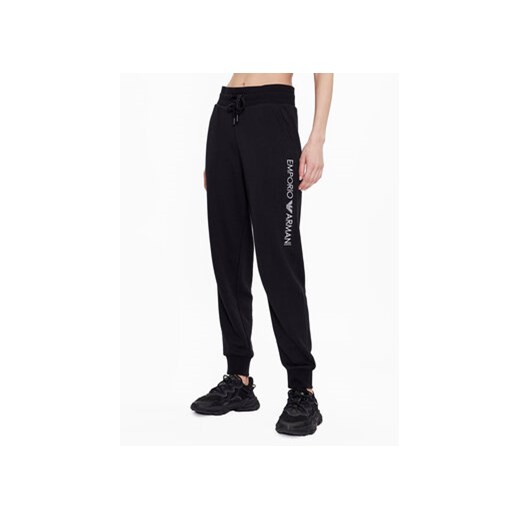 Emporio Armani Underwear Spodnie dresowe 164683 3R268 00020 Czarny Regular Fit ze sklepu MODIVO w kategorii Spodnie damskie - zdjęcie 168581740