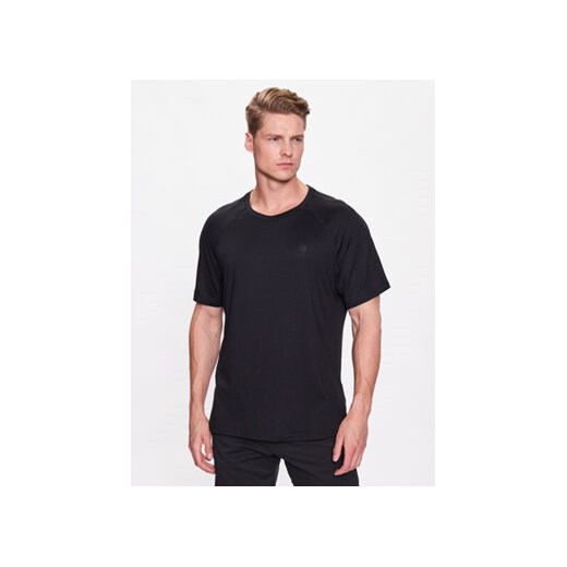 Wrangler T-Shirt Ss Performance Tee WA7BDU100 112146617 Czarny Regular Fit ze sklepu MODIVO w kategorii T-shirty męskie - zdjęcie 168585314