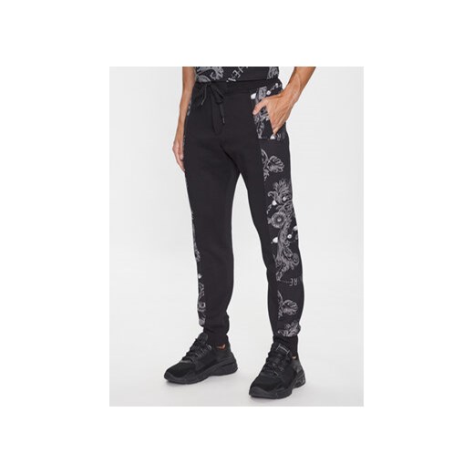 Versace Jeans Couture Spodnie dresowe 75GAA3C0 Czarny Regular Fit ze sklepu MODIVO w kategorii Spodnie męskie - zdjęcie 168587261