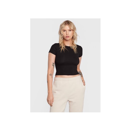 Gina Tricot T-Shirt Basic 17957 Czarny Slim Fit ze sklepu MODIVO w kategorii Bluzki damskie - zdjęcie 168592050