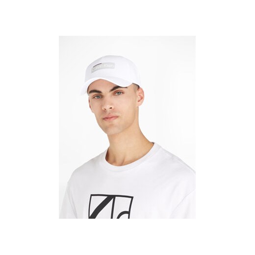 Calvin Klein Czapka z daszkiem Layerd Logo Bb Cap K50K510970 Biały ze sklepu MODIVO w kategorii Czapki z daszkiem męskie - zdjęcie 168592683