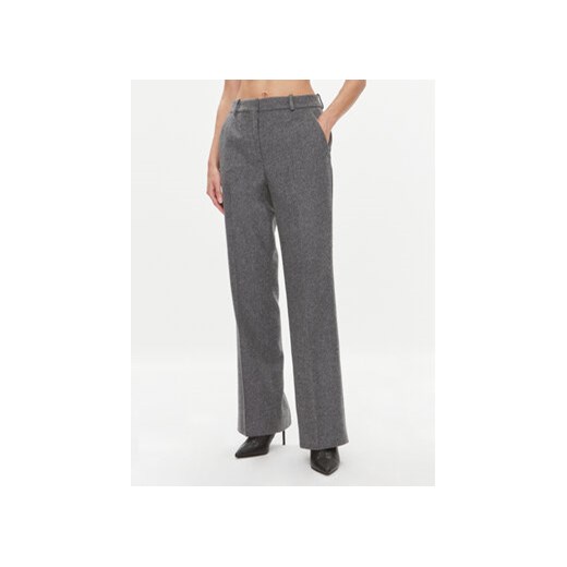 Calvin Klein Spodnie materiałowe K20K205962 Szary Relaxed Fit ze sklepu MODIVO w kategorii Spodnie damskie - zdjęcie 168592891