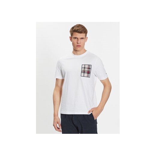 Tommy Hilfiger T-Shirt MW0MW32120 Biały Regular Fit ze sklepu MODIVO w kategorii T-shirty męskie - zdjęcie 168596172