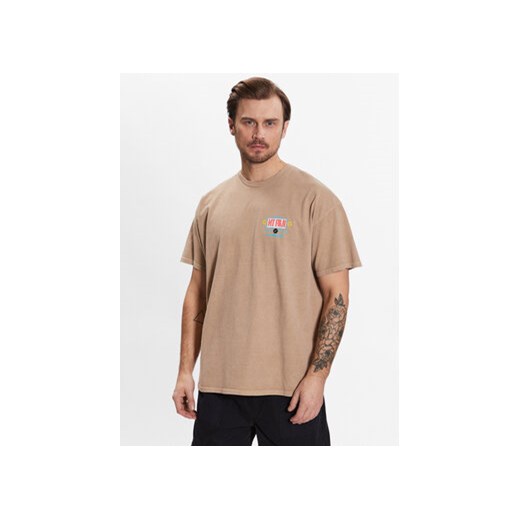 BDG Urban Outfitters T-Shirt 76516400 Beżowy Loose Fit ze sklepu MODIVO w kategorii T-shirty męskie - zdjęcie 168602013