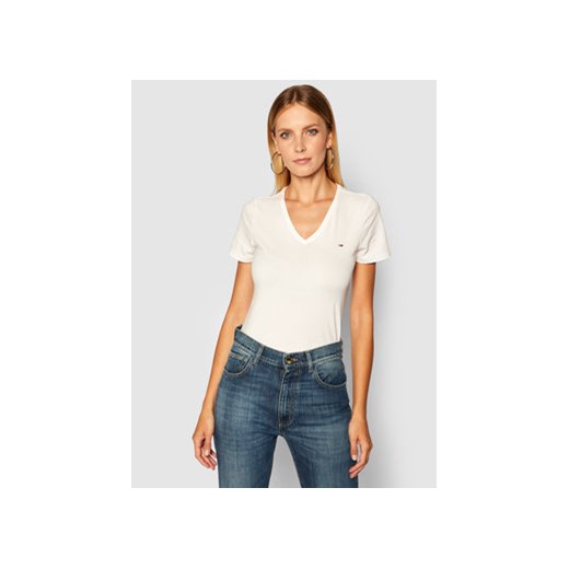 Tommy Jeans T-Shirt Tjw Skinny Stretch DW0DW09197 Biały Slim Fit ze sklepu MODIVO w kategorii Bluzki damskie - zdjęcie 168603022