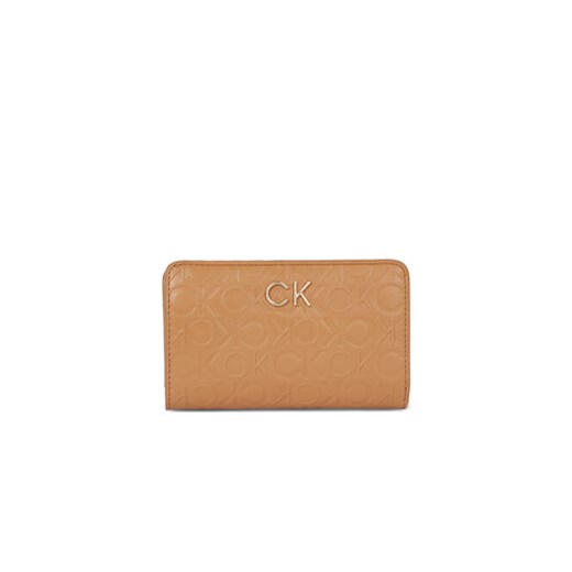 Calvin Klein Portfel damski Re-Lock Bifold Fr Wallet Emb K60K611318 Brązowy ze sklepu MODIVO w kategorii Portfele damskie - zdjęcie 168605370