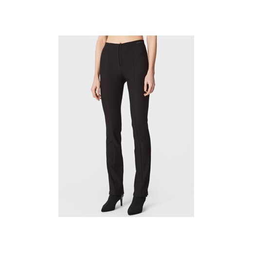 Calvin Klein Jeans Spodnie materiałowe J20J220529 Czarny Slim Fit ze sklepu MODIVO w kategorii Spodnie damskie - zdjęcie 168607931