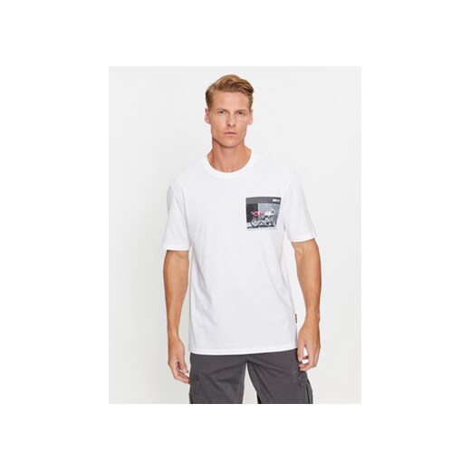 Boss T-Shirt TeeMotor 50495741 Biały Relaxed Fit ze sklepu MODIVO w kategorii T-shirty męskie - zdjęcie 168610960