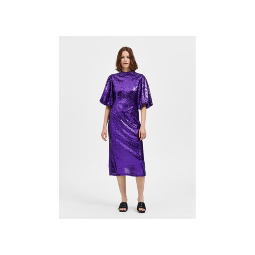 Selected Femme Sukienka koktajlowa Sola 16086217 Fioletowy Regular Fit ze sklepu MODIVO w kategorii Sukienki - zdjęcie 168615252