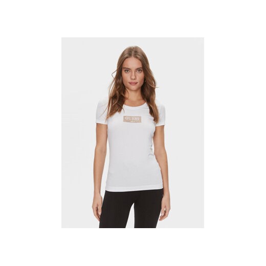 Guess T-Shirt W4RI33 J1314 Biały Slim Fit ze sklepu MODIVO w kategorii Bluzki damskie - zdjęcie 168616253