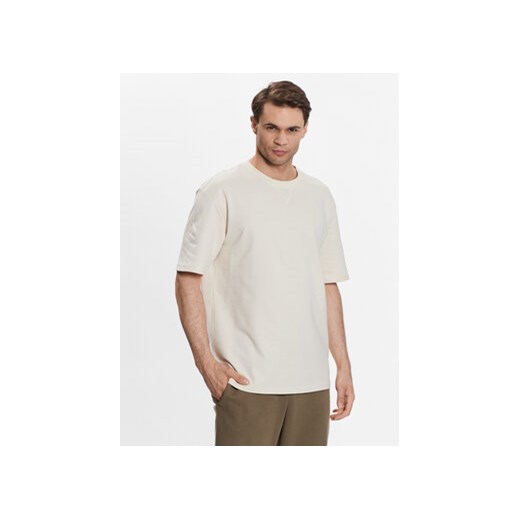 Outhorn T-Shirt TTSHM455 Écru Regular Fit ze sklepu MODIVO w kategorii T-shirty męskie - zdjęcie 168618312