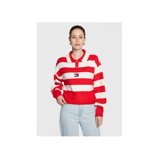 Tommy Jeans Sweter Stripe Badge DW0DW14956 Czerwony Regular Fit ze sklepu MODIVO w kategorii Swetry damskie - zdjęcie 168618394