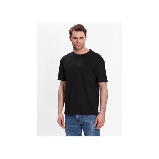 Outhorn T-Shirt TTSHM456 Czarny Regular Fit ze sklepu MODIVO w kategorii T-shirty męskie - zdjęcie 168631572
