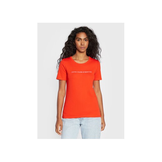 United Colors Of Benetton T-Shirt 3GA2E16A2 Czerwony Regular Fit ze sklepu MODIVO w kategorii Bluzki damskie - zdjęcie 168639953