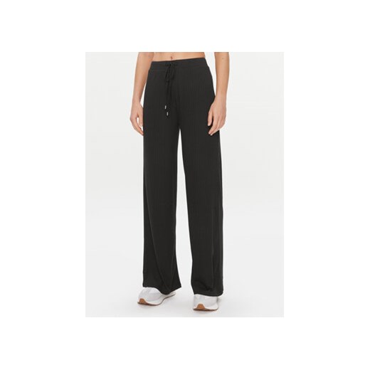 Guess Spodnie piżamowe O3BB01 KBXB2 Czarny Relaxed Fit ze sklepu MODIVO w kategorii Piżamy damskie - zdjęcie 168645630