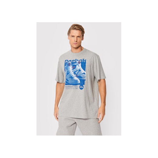 Reebok T-Shirt Series Retro Pump HS4849 Szary Oversize ze sklepu MODIVO w kategorii T-shirty męskie - zdjęcie 168646054
