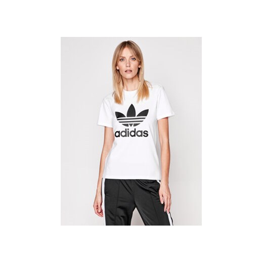 adidas T-Shirt adicolor Classics Trefoil GN2899 Biały Regular Fit ze sklepu MODIVO w kategorii Bluzki damskie - zdjęcie 168650761