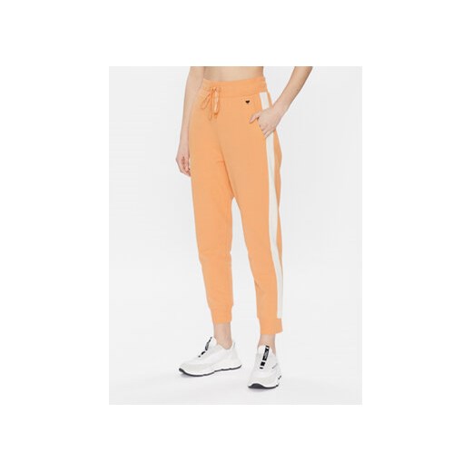 Weekend Max Mara Spodnie dresowe Salvo 23578104 Pomarańczowy Regular Fit ze sklepu MODIVO w kategorii Spodnie damskie - zdjęcie 168652164