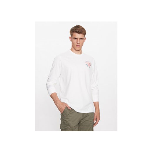 Guess Longsleeve M3BI54 KBZV1 Biały Regular Fit ze sklepu MODIVO w kategorii T-shirty męskie - zdjęcie 168658381