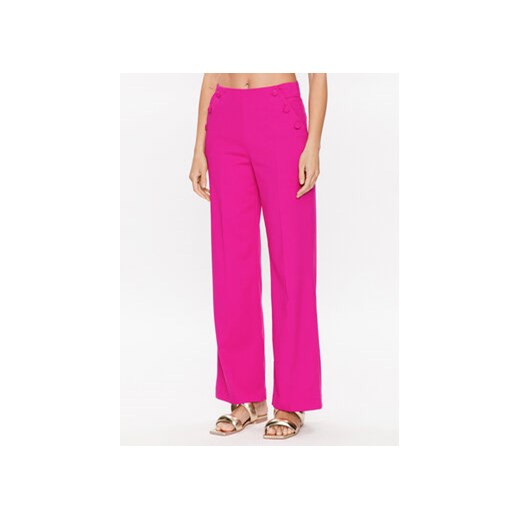 NAF NAF Spodnie materiałowe Ebiddie XENP33 Różowy Regular Fit ze sklepu MODIVO w kategorii Spodnie damskie - zdjęcie 168660922