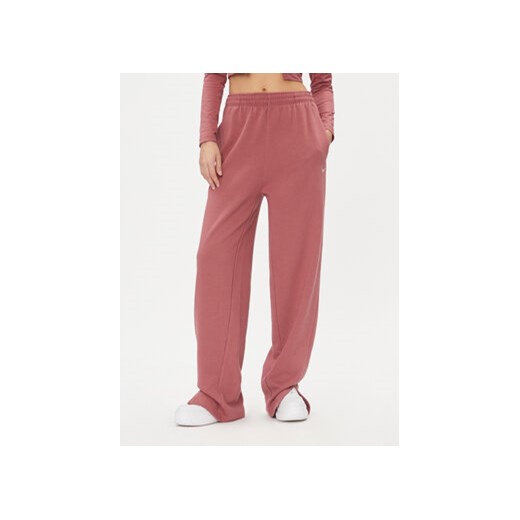 Reebok Spodnie dresowe Classics IL4648 Różowy Regular Fit ze sklepu MODIVO w kategorii Spodnie damskie - zdjęcie 168663913