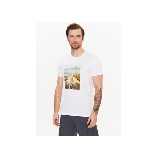 Regatta T-Shirt Cline VII RMT263 Biały Regular Fit ze sklepu MODIVO w kategorii T-shirty męskie - zdjęcie 168664852