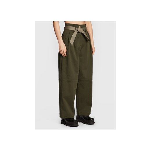 Pinko Spodnie materiałowe Penni 1G189X A054 Zielony Relaxed Fit ze sklepu MODIVO w kategorii Spodnie damskie - zdjęcie 168666214