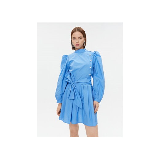 Custommade Sukienka koktajlowa Joulie 999369477 Niebieski Regular Fit ze sklepu MODIVO w kategorii Sukienki - zdjęcie 168672194