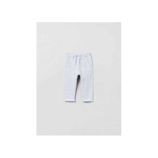 OVS Spodnie dresowe 1685718 Szary Regular Fit ze sklepu MODIVO w kategorii Spodnie i półśpiochy - zdjęcie 168672404