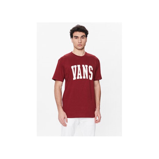 Vans T-Shirt Varsity VN00003B Czerwony Classic Fit ze sklepu MODIVO w kategorii T-shirty męskie - zdjęcie 168673832