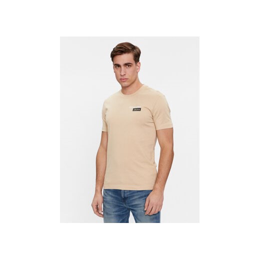 Calvin Klein Jeans T-Shirt Stacked Box Tee J30J324647 Beżowy Slim Fit ze sklepu MODIVO w kategorii T-shirty męskie - zdjęcie 168677041