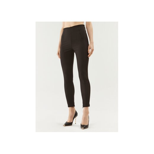 Rinascimento Spodnie materiałowe CFC0116017003 Czarny Slim Fit ze sklepu MODIVO w kategorii Spodnie damskie - zdjęcie 168677763