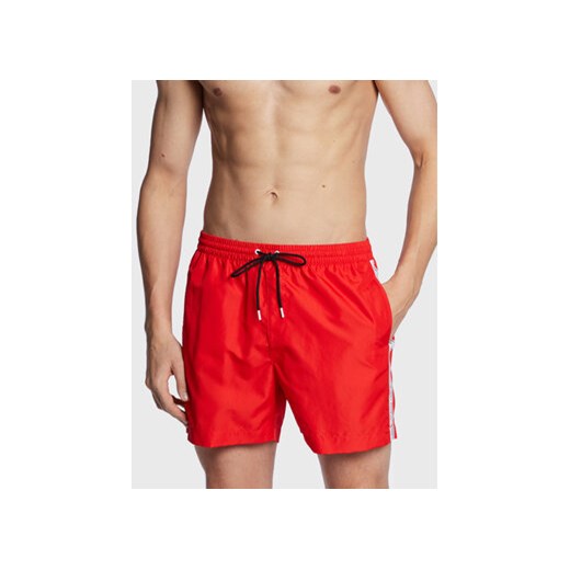 Calvin Klein Swimwear Szorty kąpielowe KM0KM00810 Czerwony Regular Fit ze sklepu MODIVO w kategorii Kąpielówki - zdjęcie 168680134