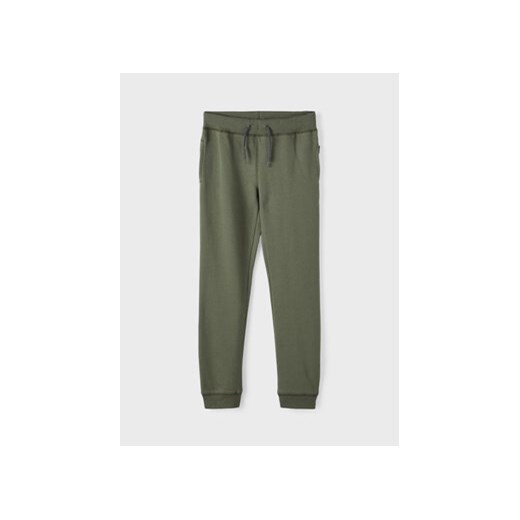 NAME IT Spodnie dresowe 13153665 Zielony Regular Fit ze sklepu MODIVO w kategorii Spodnie chłopięce - zdjęcie 168681610