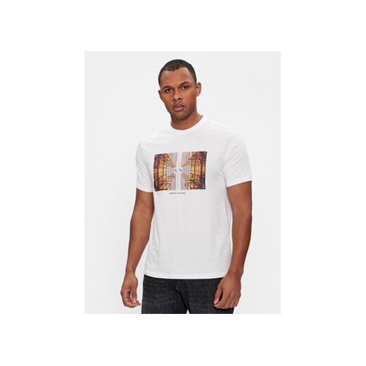 Armani Exchange T-Shirt 3DZTHV ZJBYZ 1116 Biały Regular Fit ze sklepu MODIVO w kategorii T-shirty męskie - zdjęcie 168682673