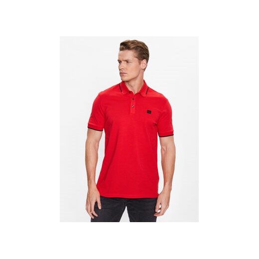 Hugo Polo Deresino232 50490775 Czerwony Slim Fit ze sklepu MODIVO w kategorii T-shirty męskie - zdjęcie 168683060