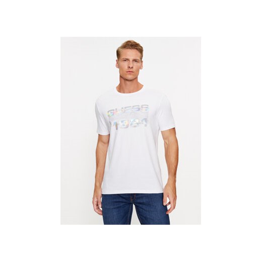 Guess T-Shirt M3BI77 J1314 Biały Slim Fit ze sklepu MODIVO w kategorii T-shirty męskie - zdjęcie 168683641