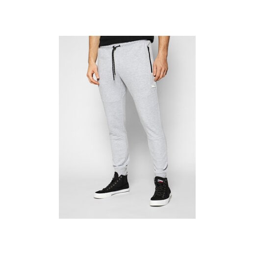 Jack&Jones Spodnie dresowe Will Air Sweat Noos 12184970 Szary Regular Fit ze sklepu MODIVO w kategorii Spodnie męskie - zdjęcie 168686003